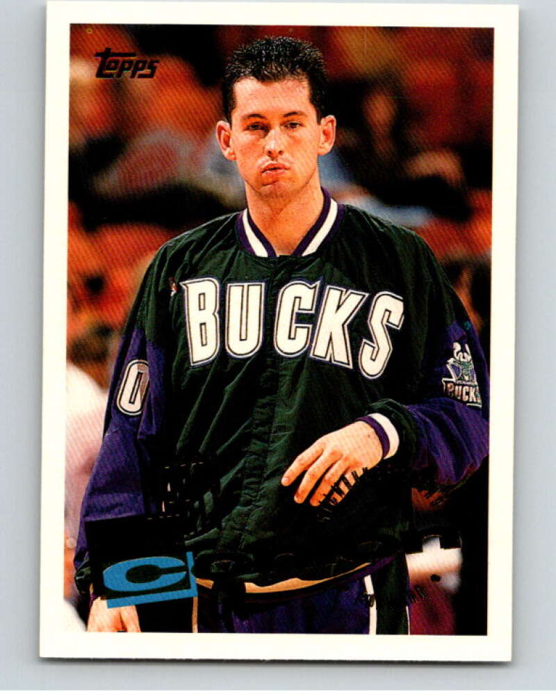 1995-96 Topps NBA #194 Marty Conlon Milwaukee Bucks V70318 Image 1