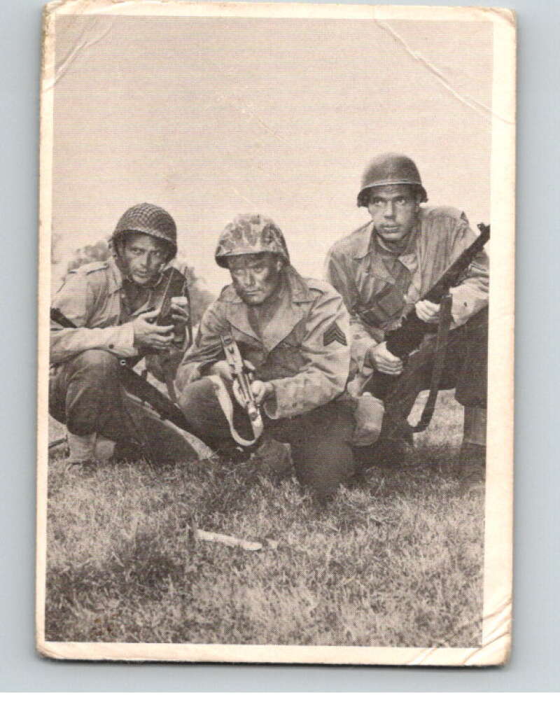 1963 Donruss Combat #19 Morrow Calls for Orders V74034 Image 1