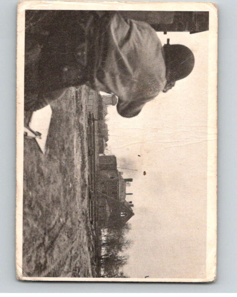 1963 Donruss Combat #26 Scouting a Command Post V74040 Image 1