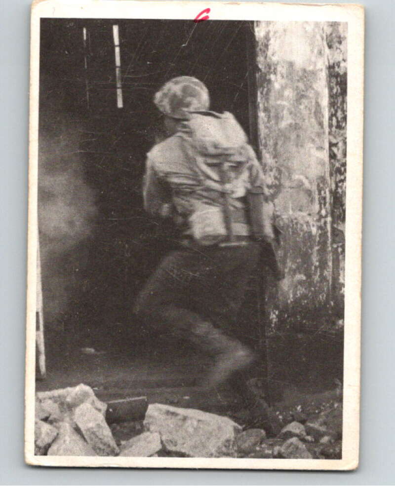 1963 Donruss Combat #33 Watch Out Germans V74049 Image 1