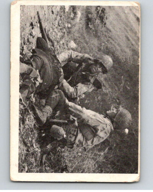 1963 Donruss Combat #57 Death of a Friend   V74079 Image 1