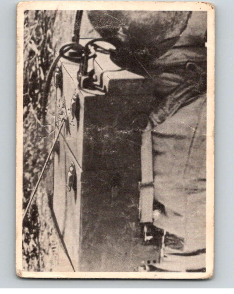 1964 Donruss Combat #128 Radio Out V74126 Image 1