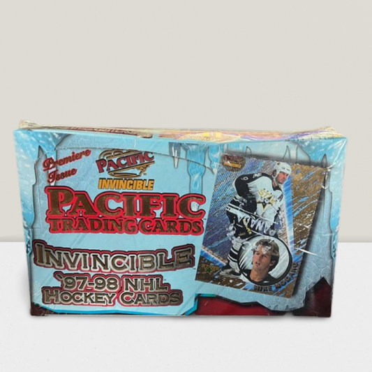 1997-98 Pacific Invincible Premier Edition Hockey Hobby Box - 36 Packs Per Box Image 1