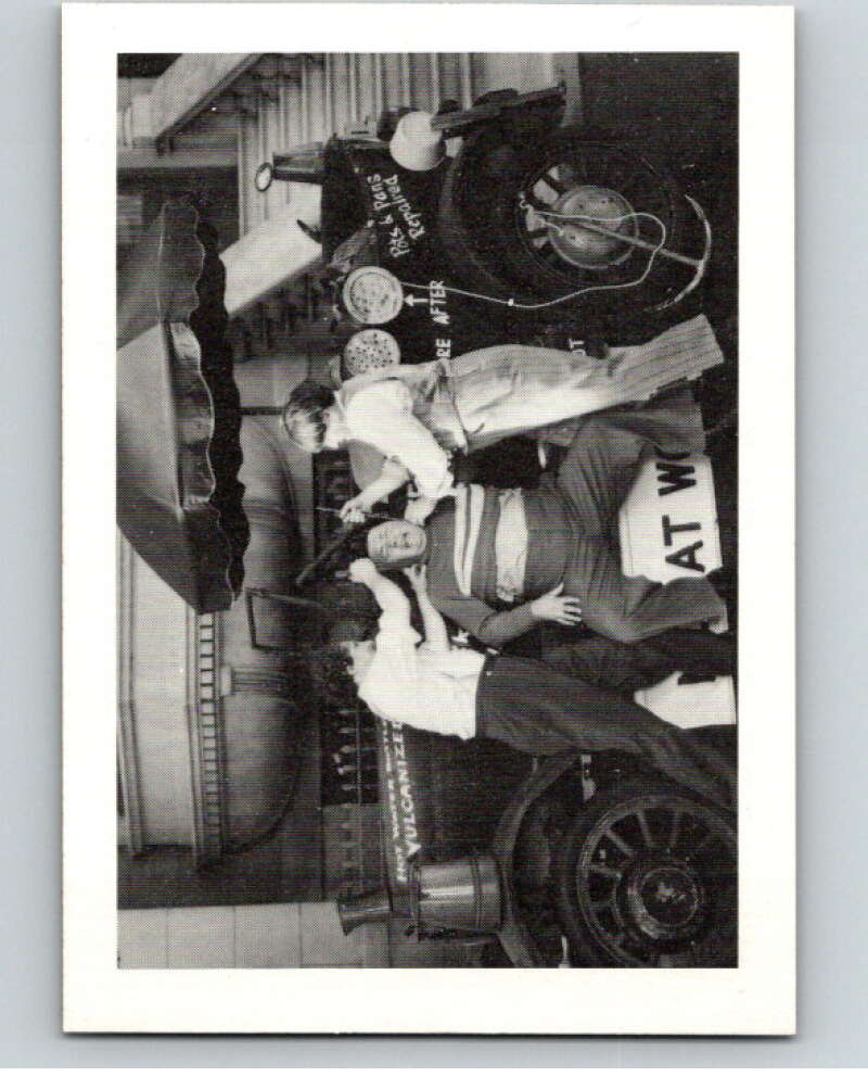 1985 The Three Stooges #40 How much money.. V78329 Image 1