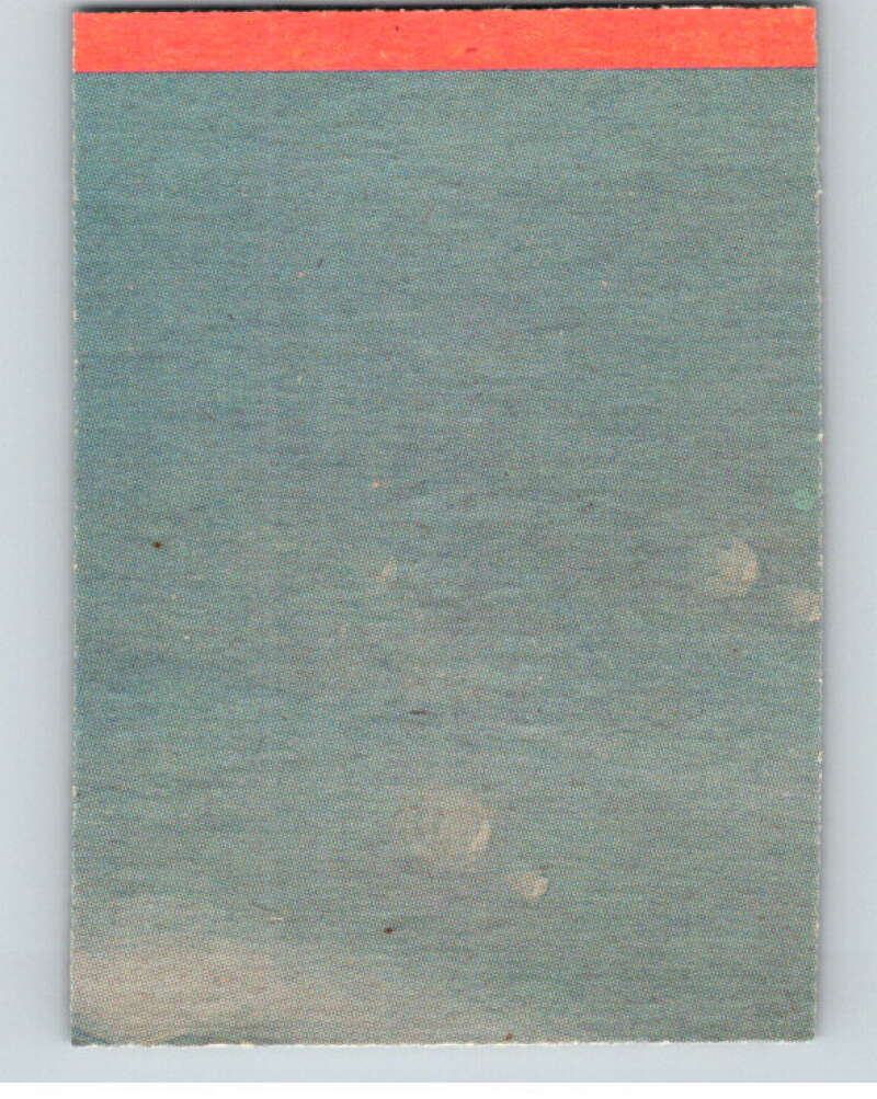 1978 Jaws 2 OPC #16 Dodging the Monster!/Pour.. V78362 Image 2