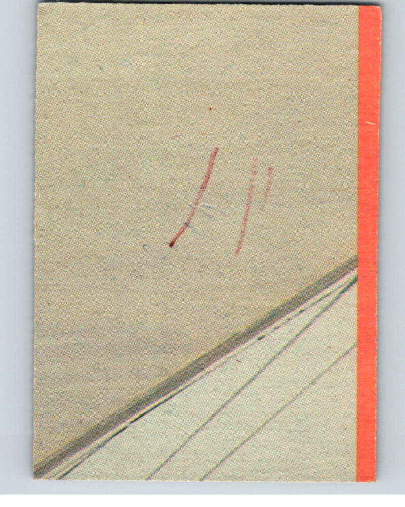 1978 Jaws 2 OPC #48 Attacking a Helicopter!/Contre Un Helicoptere! V78411 Image 2