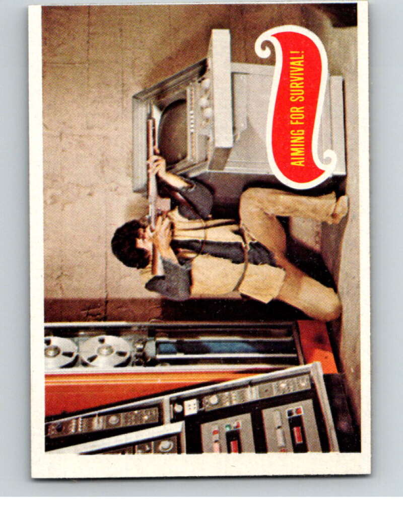 1967 Topps Planet of the Apes #26 Aiming Survival! V78660 Image 1