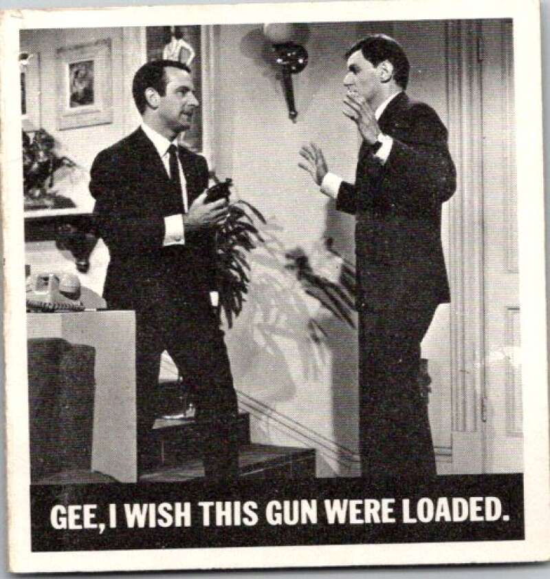 1966 Get Smart #66 Gee, I Wish This Gun Were Loaded V78754 Image 1