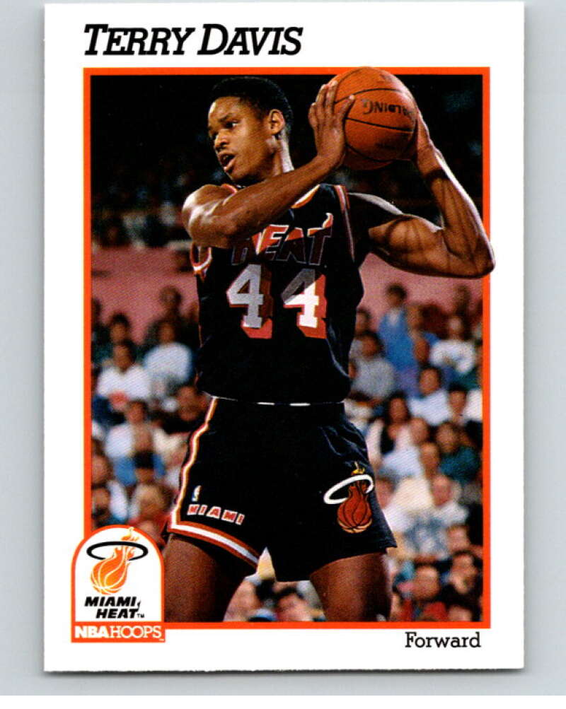 1991-92 Hoops #109 Terry Davis Miami Heat V82222 Image 1