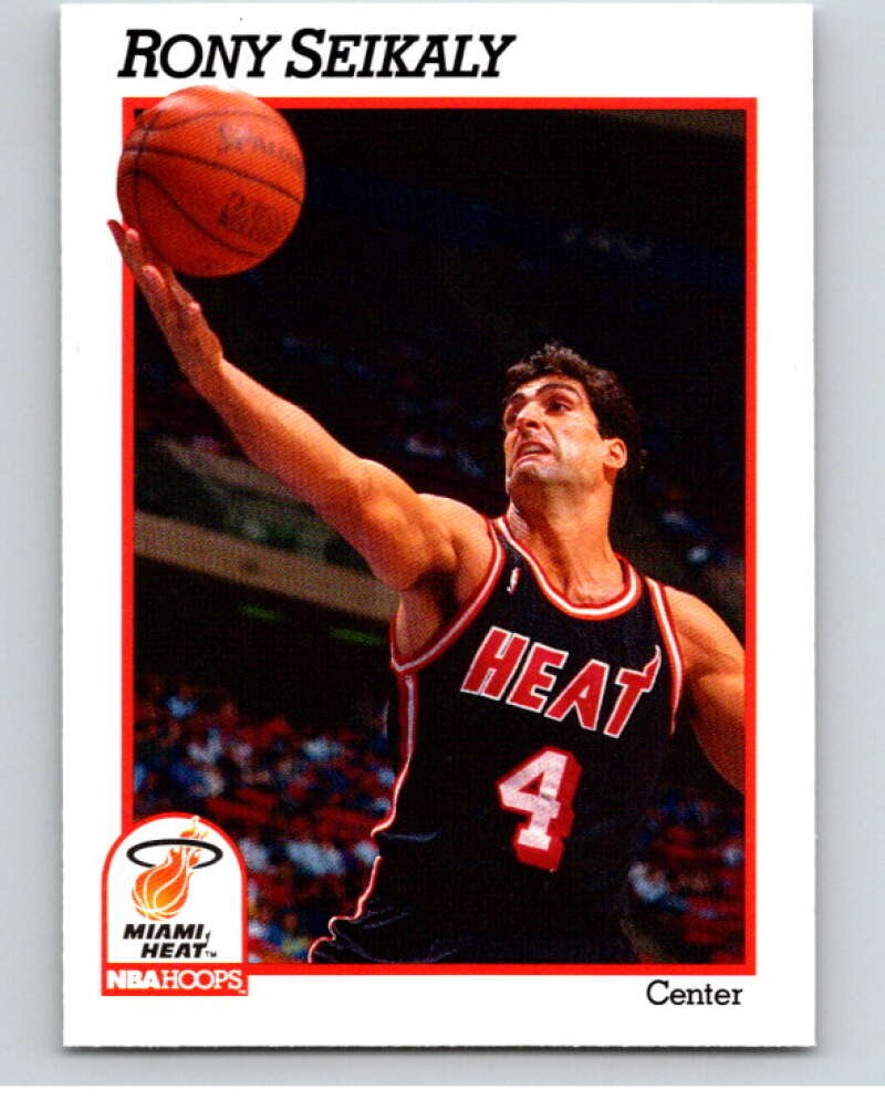 1991-92 Hoops #116 Dale Ellis Milwaukee Bucks V82228 Image 1