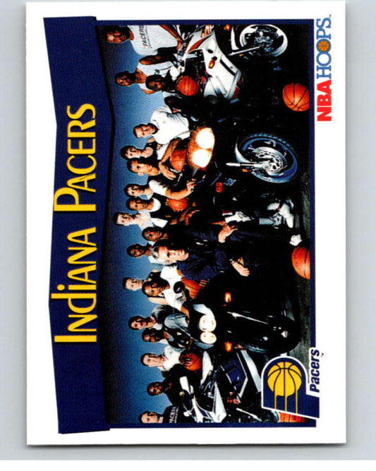 1991-92 Hoops #284 Indiana Pacers  Indiana Pacers  V82391 Image 1