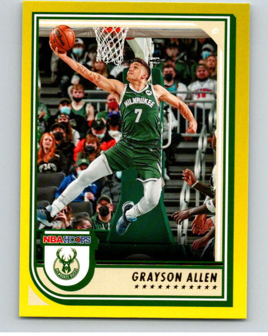 2022-23 Panini NBA Hoops Yellow #47 Grayson Allen  Milwaukee Bucks  V85759 Image 1
