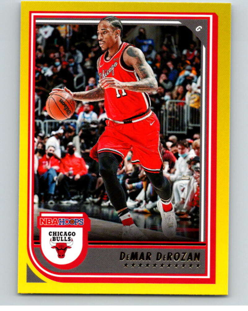 2022-23 Panini NBA Hoops Yellow #75 DeMar DeRozan Chicago Bulls V85764 Image 1