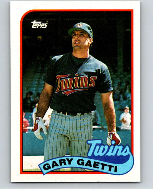 1989 Topps Baseball #220 Gary Gaetti  Minnesota Twins  Image 1