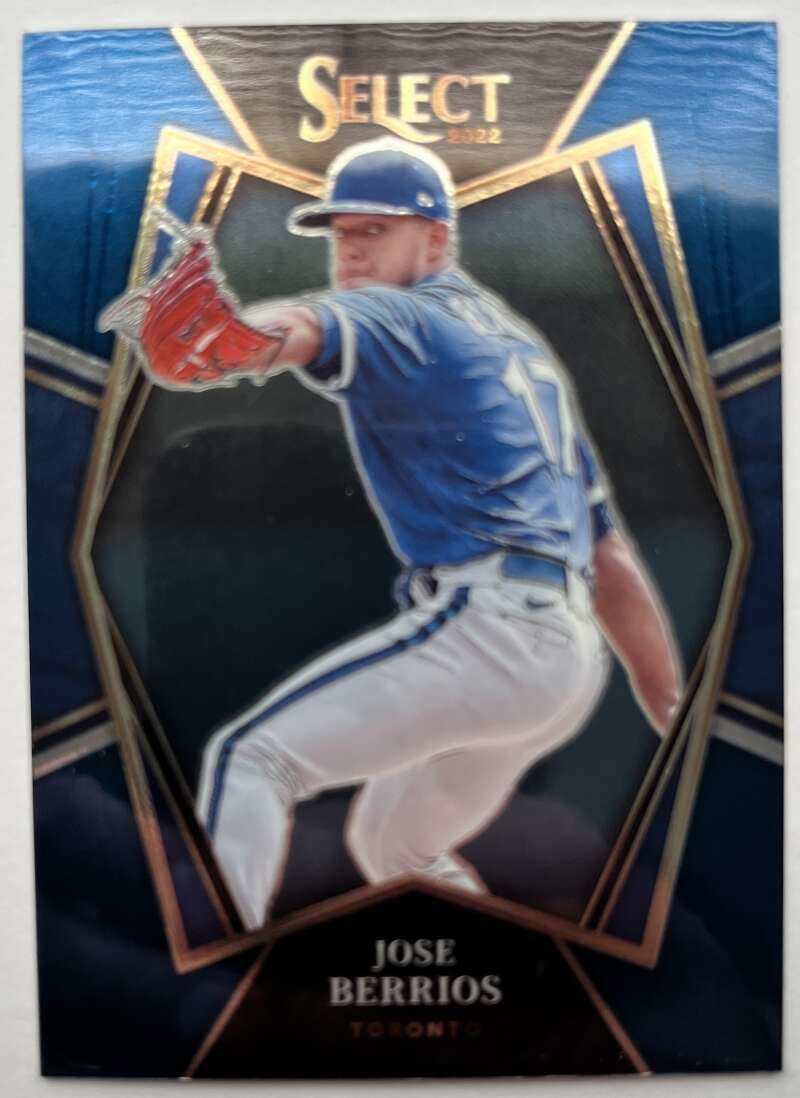 2022 Select Baseball Blue #135 Jose Berrios Premier Level Toronto V96532 Image 1