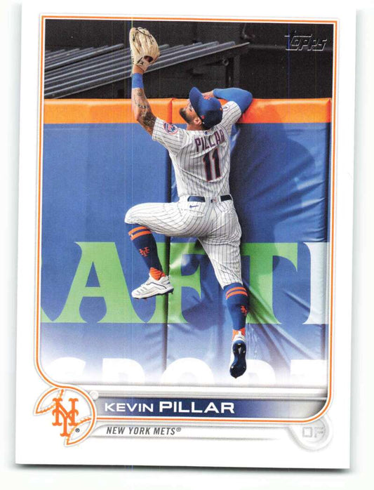 2022 Topps Baseball  #170 Kevin Pillar  New York Mets  Image 1