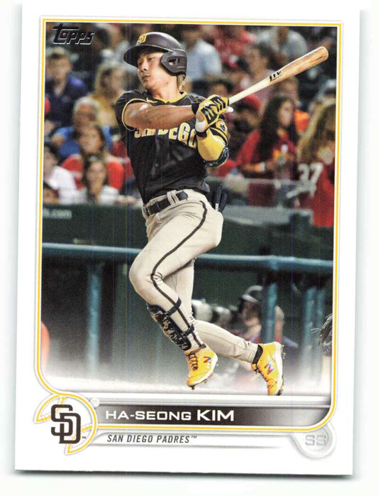 2022 Topps Baseball  #188 Ha-Seong Kim  San Diego Padres  Image 1