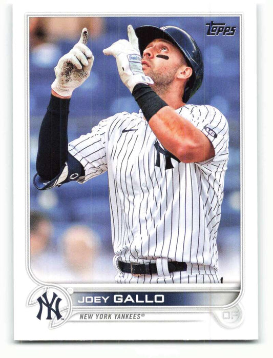 2022 Topps Baseball  #322 Joey Gallo  New York Yankees  Image 1