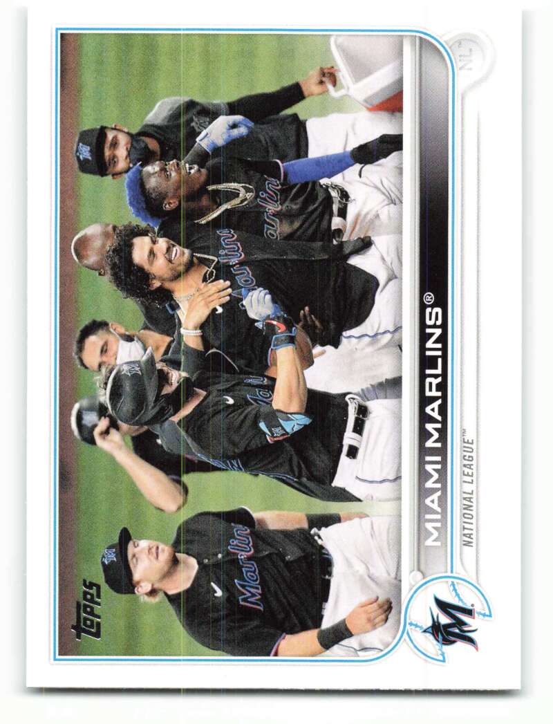 2022 Topps Baseball #326 Miami Marlins Image 1