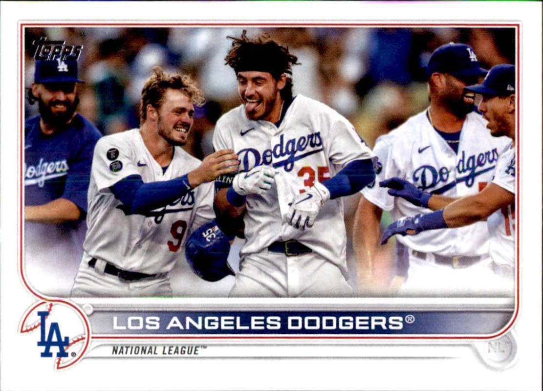 2022 Topps Baseball #469 Los Angeles Dodgers Los Angeles Dodgers Image 1