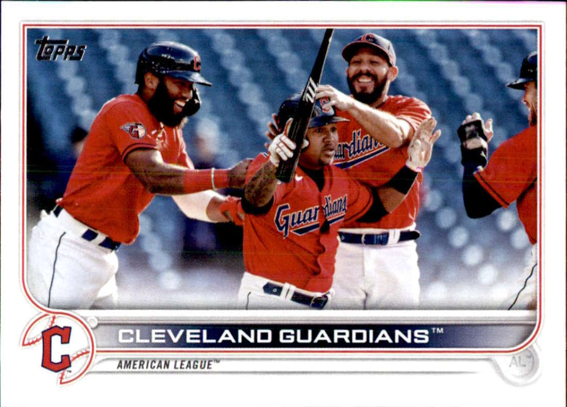 2022 Topps Baseball #643 Cleveland Guardians Cleveland Guardians Image 1
