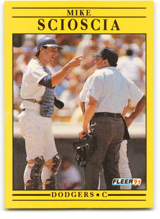 1991 Fleer Baseball #219 Mike Scioscia  Los Angeles Dodgers  Image 1