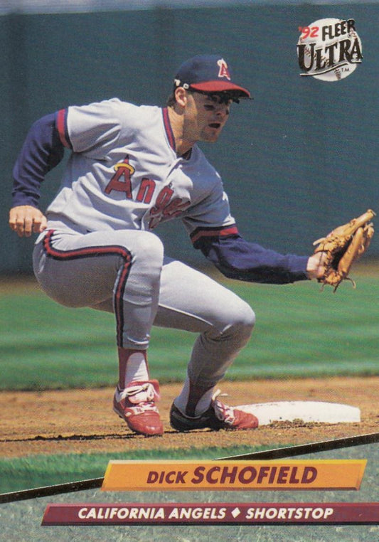 1992 Fleer Ultra Baseball #30 Dick Schofield  California Angels  Image 1
