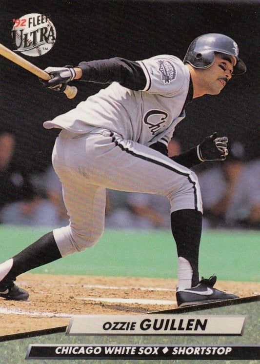 1992 Fleer Ultra Baseball #35 Ozzie Guillen  Chicago White Sox  Image 1