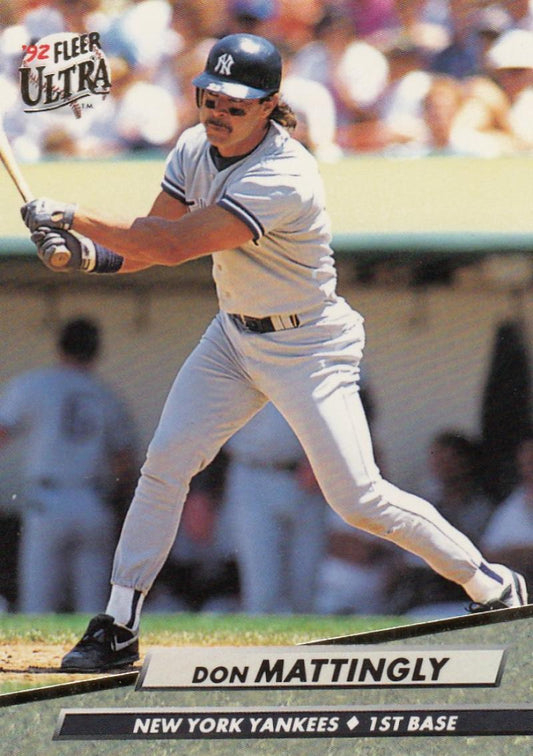 1992 Fleer Ultra Baseball #105 Don Mattingly  New York Yankees  Image 1