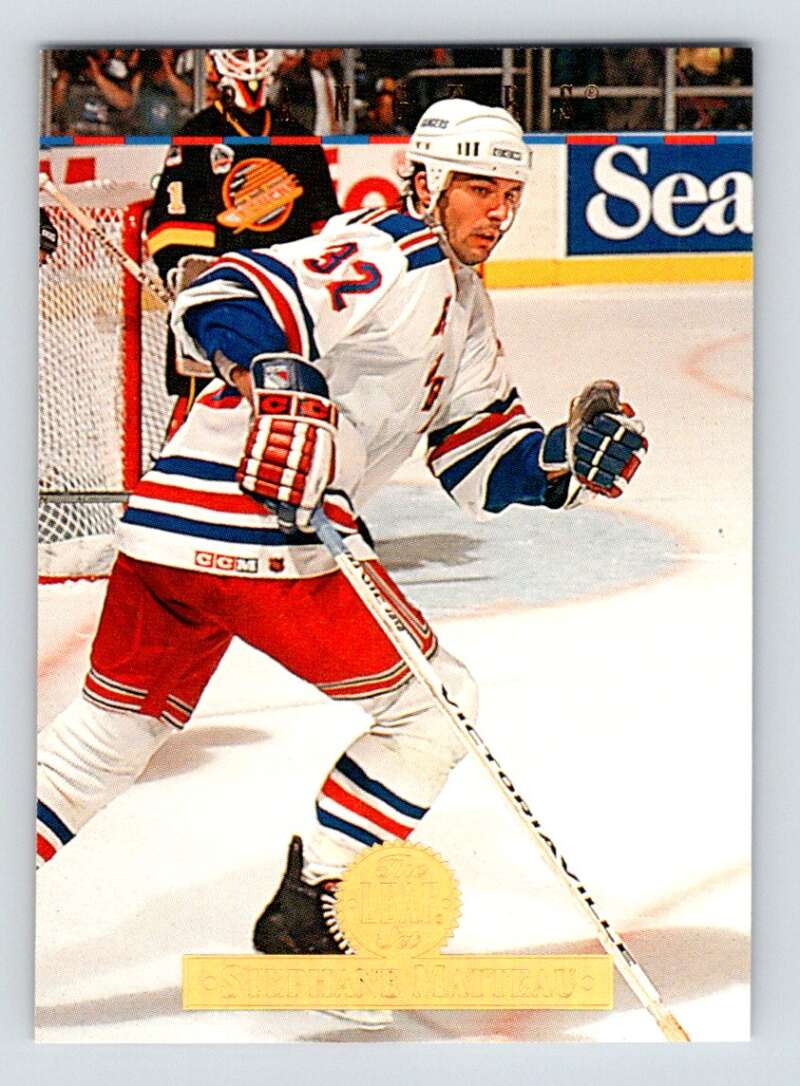 1994-95 Leaf #32 Stephane Matteau New York Rangers Image 1