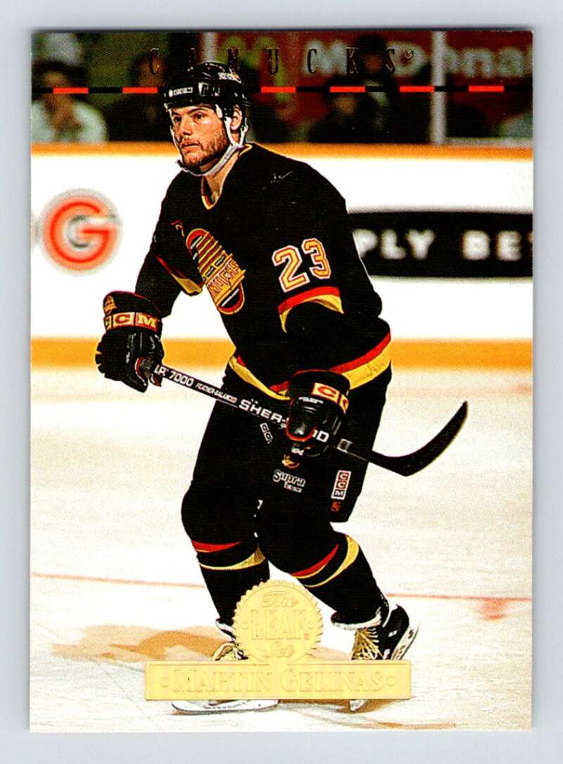 1994-95 Leaf #138 Martin Gelinas Vancouver Canucks Image 1
