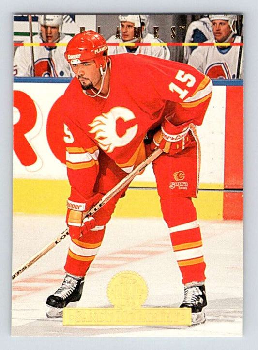 1994-95 Leaf #411 Sandy McCarthy  Calgary Flames  Image 1
