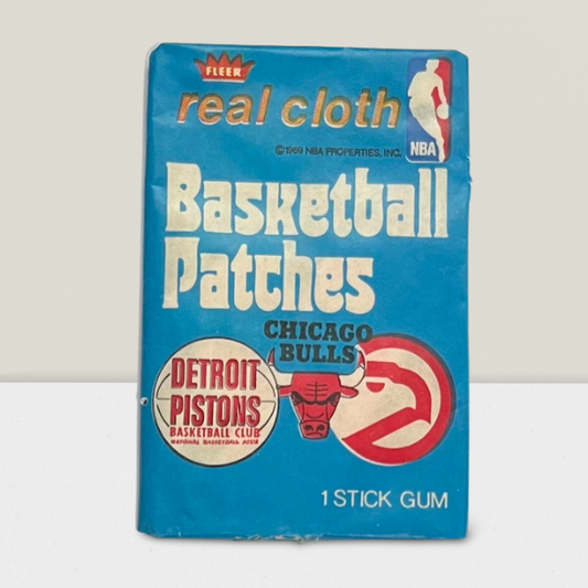 1974 Fleer Basketball Real Cloth Patches Sealed pack - With Gum Inside V68334