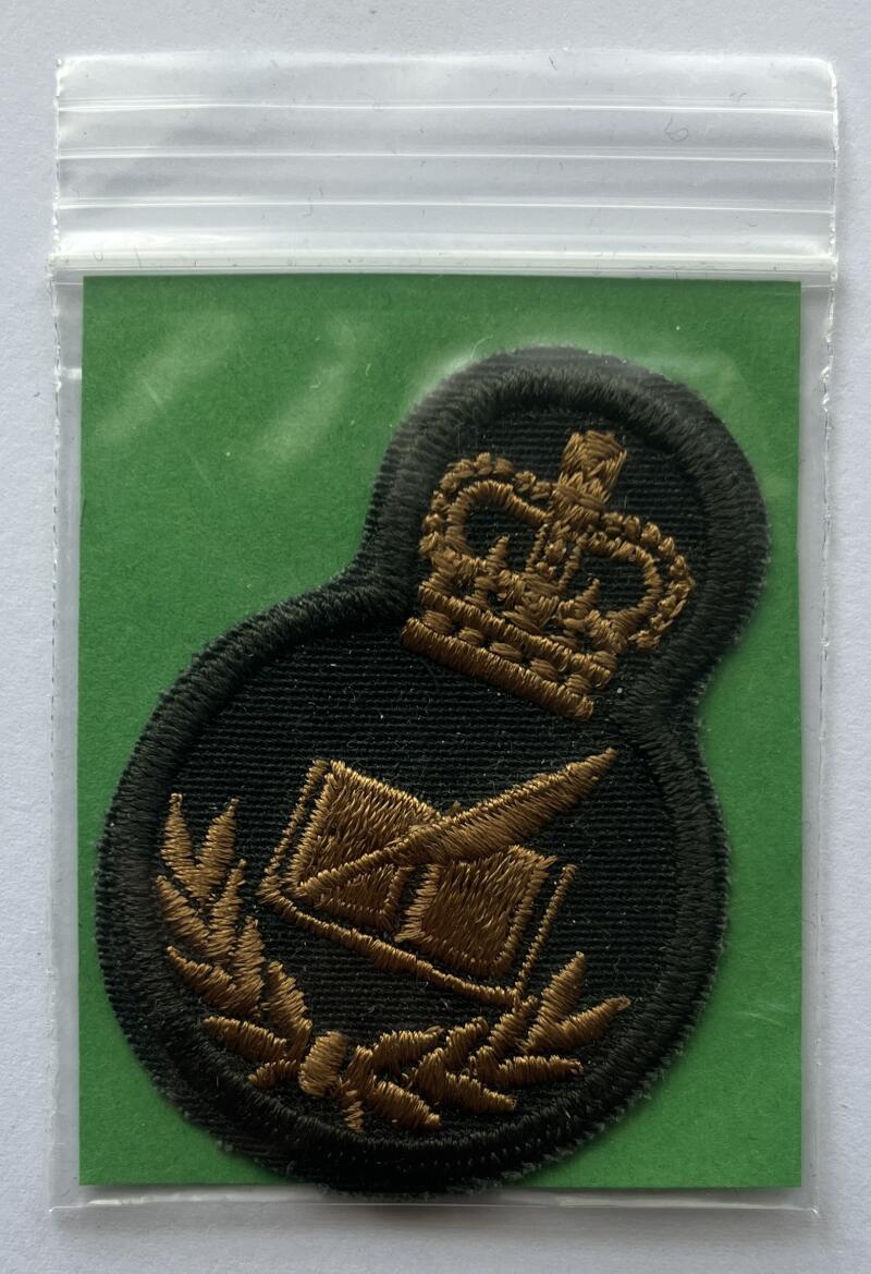 Canadian Military Army Forces Trade Cloth Badge Patch 1.75"x2.5" - CA20 Image 1
