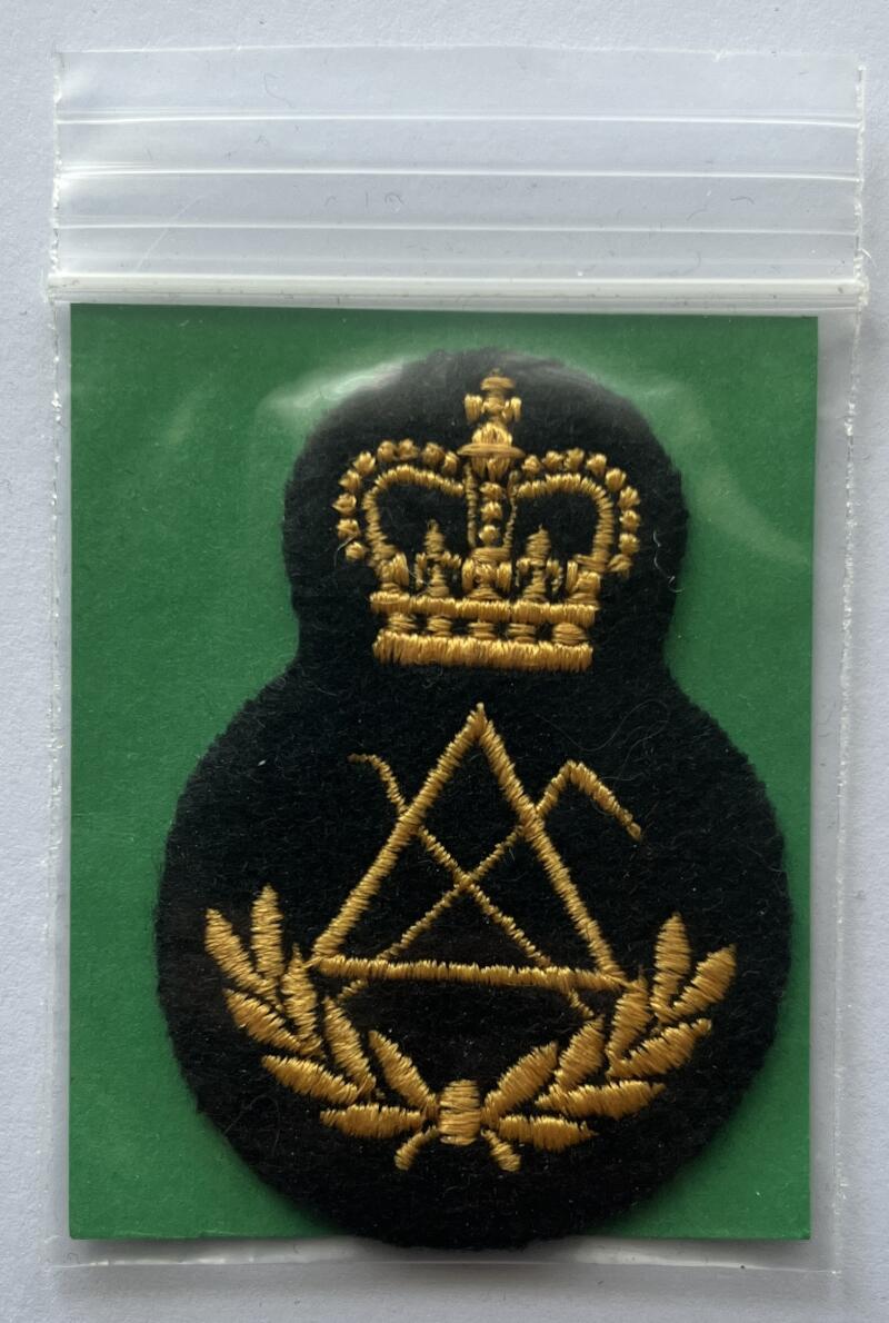 Canadian Military Army Forces Trade Cloth Badge Patch 1.75"x2.5" - CA34 Image 1