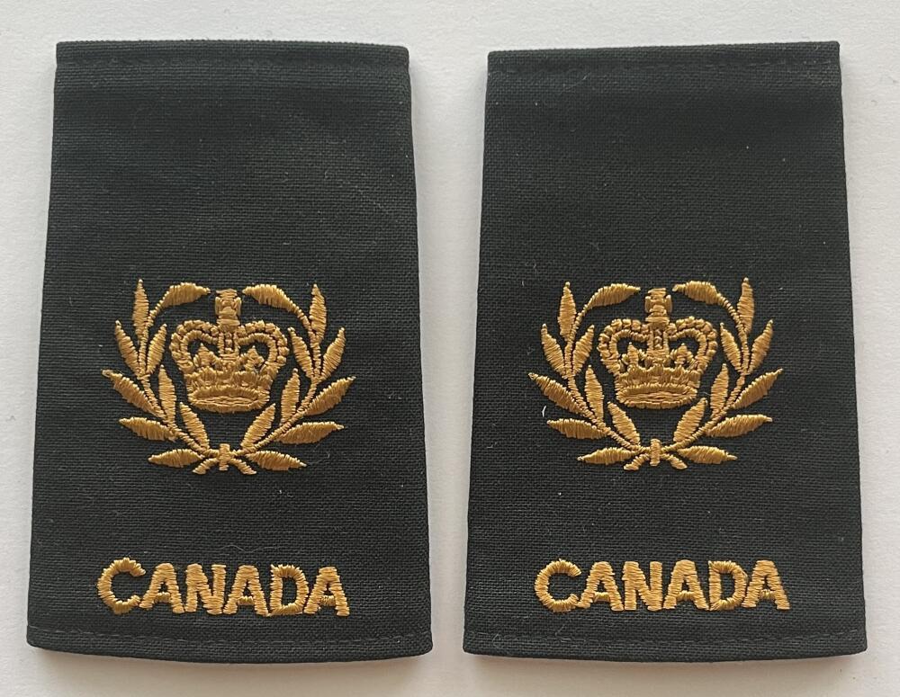 Canadian Military Army Forces Cloth Used Uniform/Jacket Epaulets  - CA217 Image 1