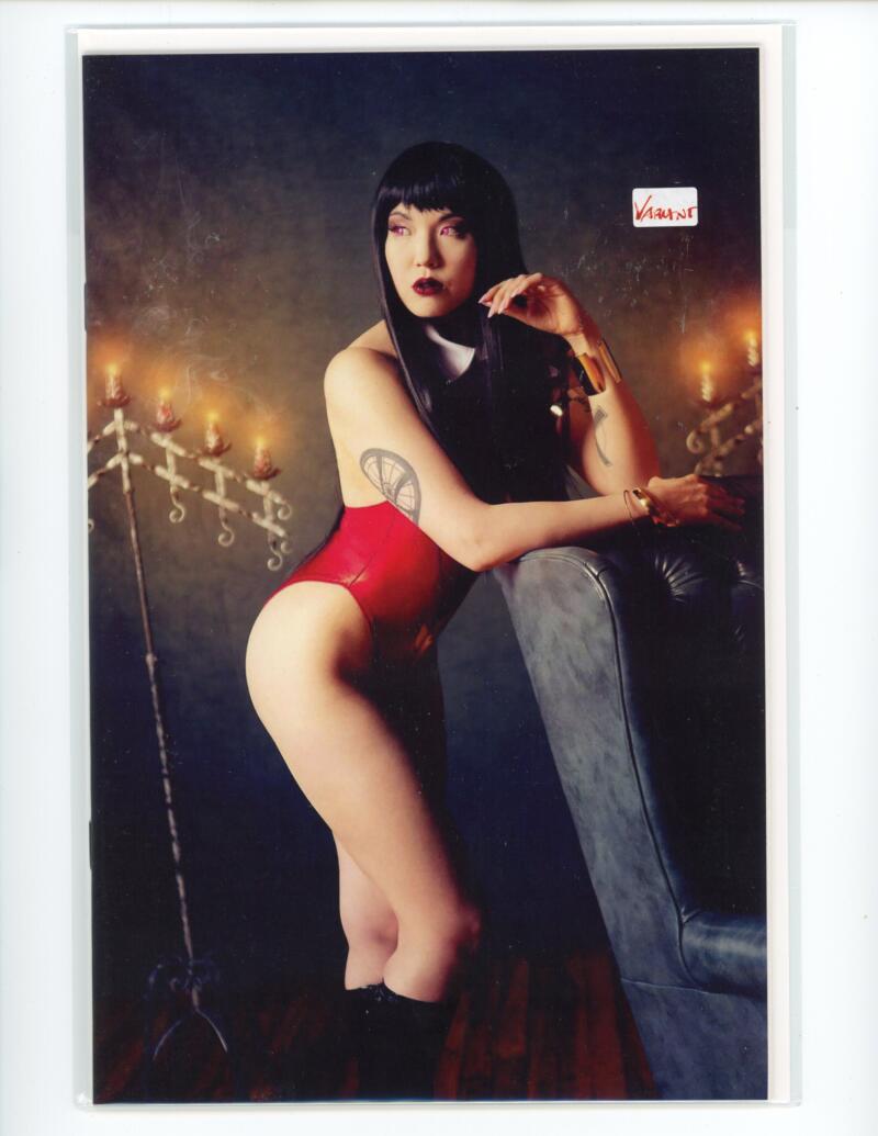 Vampirella Dark Powers #5 2021Dynamite Incentive Comic Mint VARIANT - B16-82 Image 1