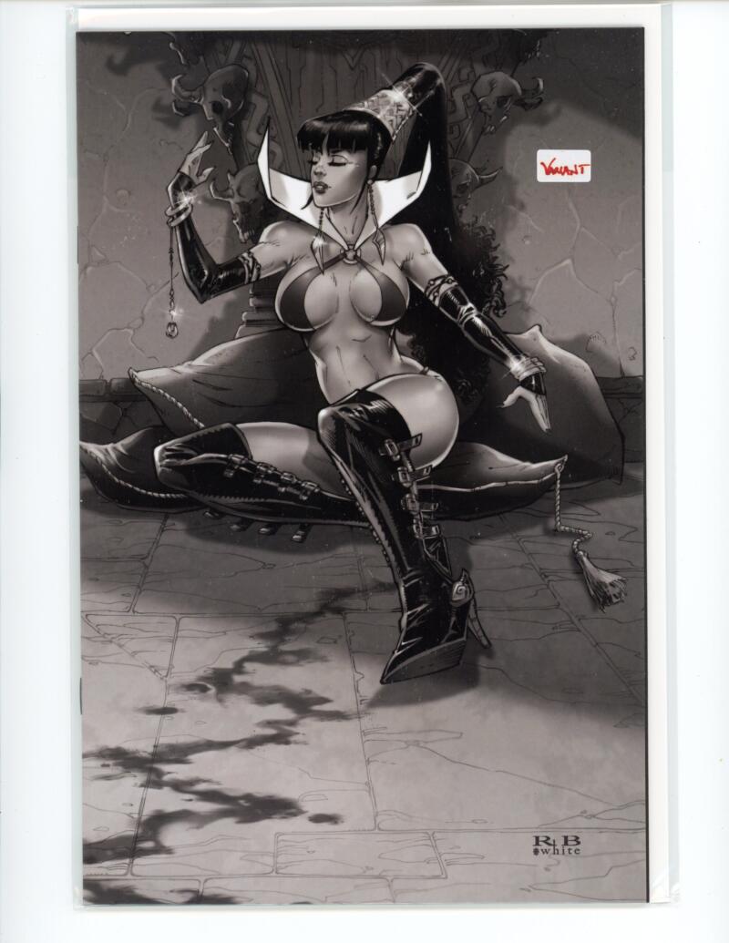 Vampirella #20 Incentive Dynamite B&W Comic Mint VARIANT - B16-113 Image 1