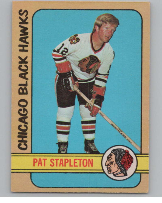 1972-73 O-Pee-Chee #4 Pat Stapleton  Chicago Blackhawks  V99303 Image 1