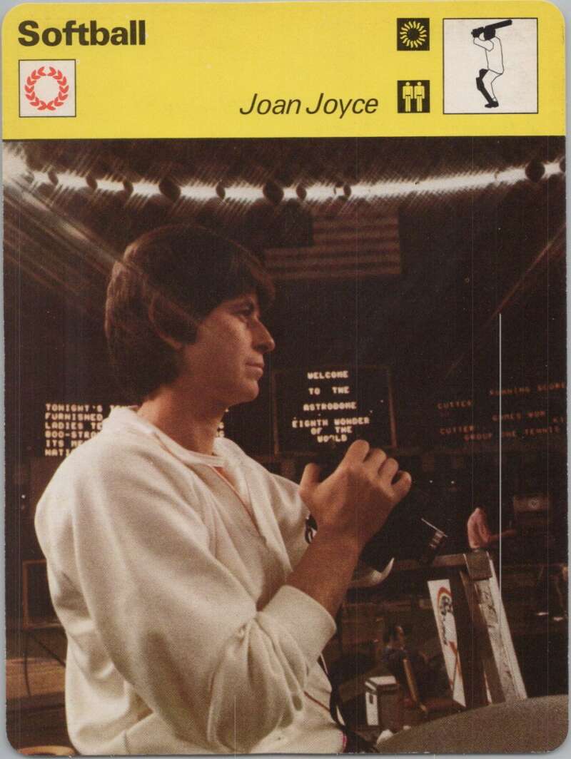 1978 Sportscaster #2218 Joan Joyce Baseball Photo Card  Image 1