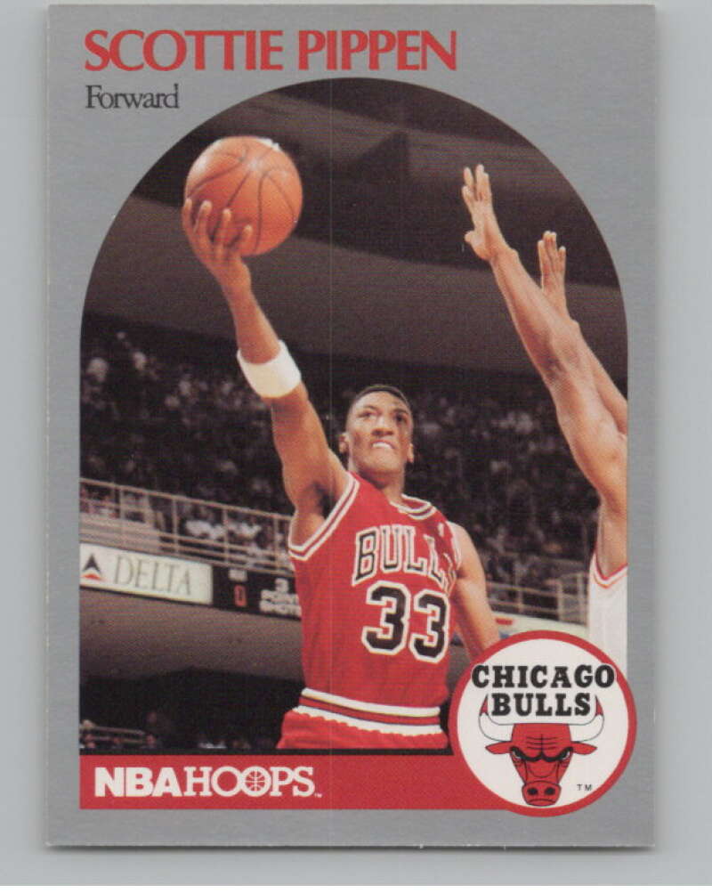 1990-91 Hoops #69 Scottie Pippen  Chicago Bulls  V101319 Image 1