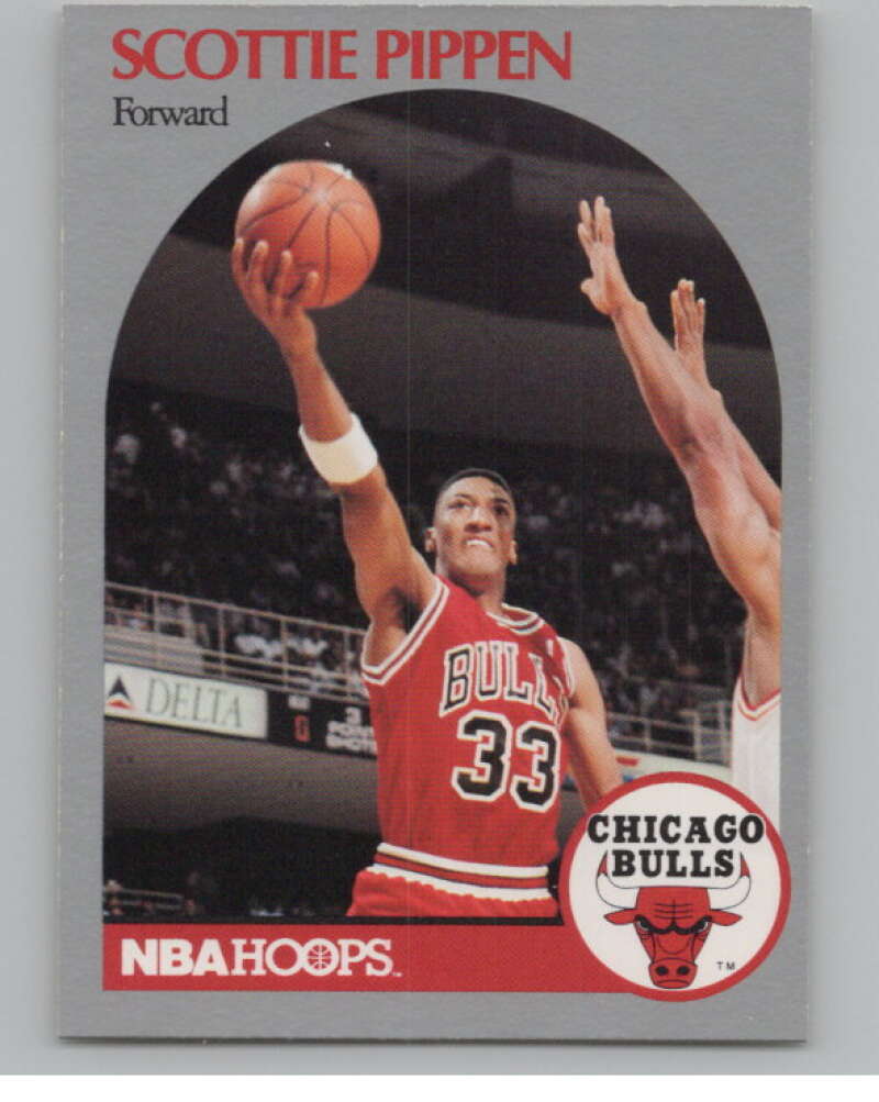 1990-91 Hoops #69 Scottie Pippen  Chicago Bulls  V101321 Image 1