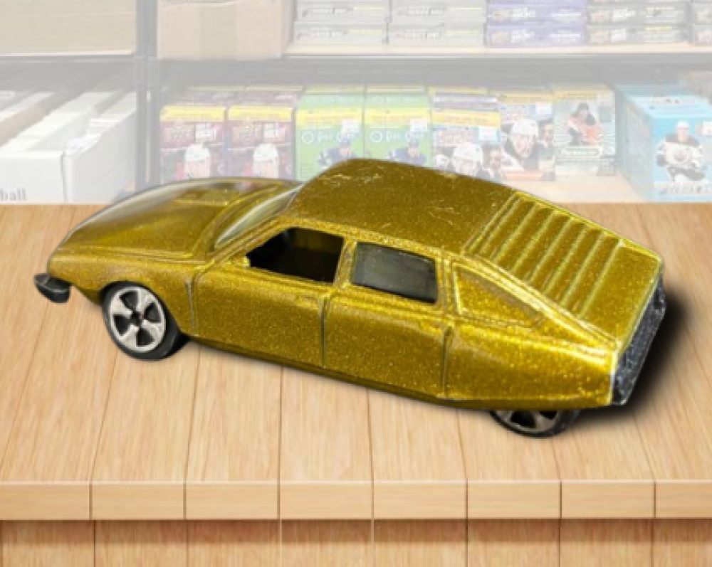 1980 Citroen CX2200 Gold Vintage Toy Car Made in Hong Kong Image 2