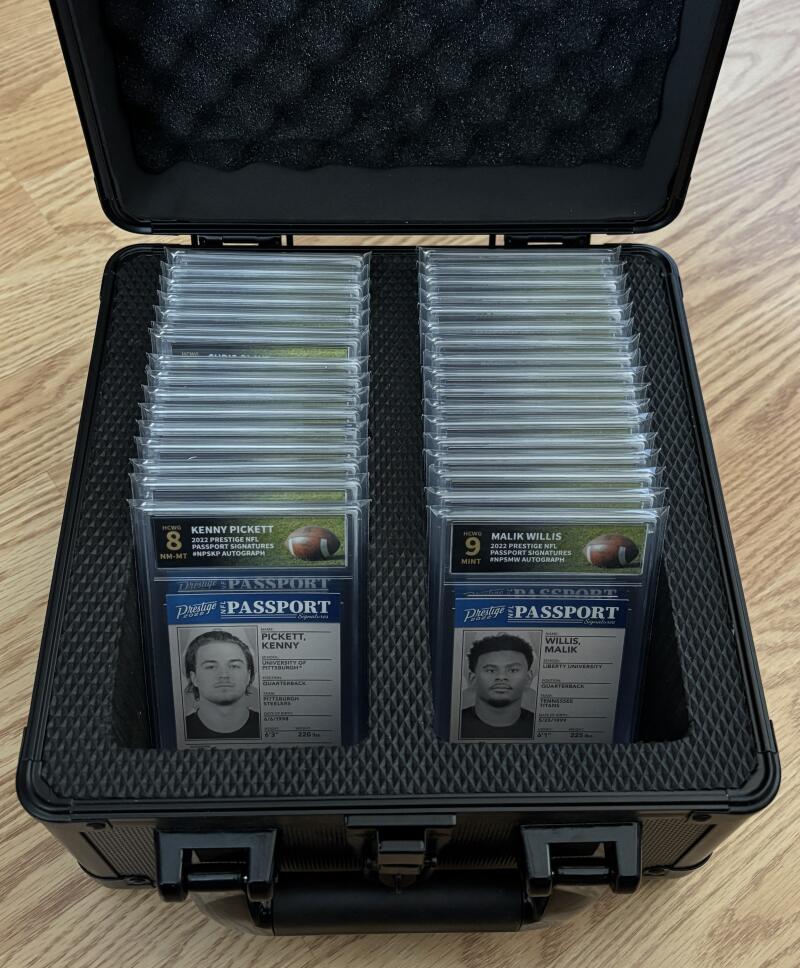 2022 Prestige NFL Passport Signatures Complete Graded HCWG Set 1-33 - Pickett ++ Image 1