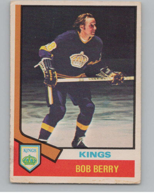 1974-75 O-Pee-Chee #18 Bob Berry NHL Los Angeles Kings  V103330 Image 1