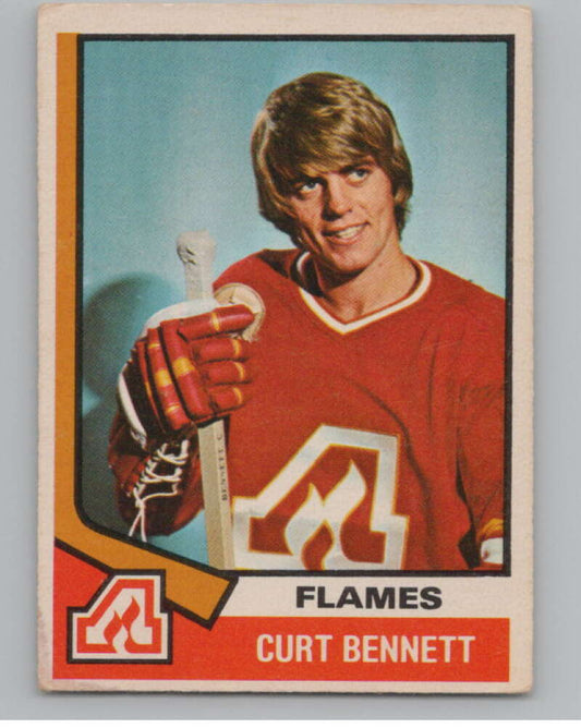1974-75 O-Pee-Chee #33 Curt Bennett NHL Atlanta Flames  V103336 Image 1