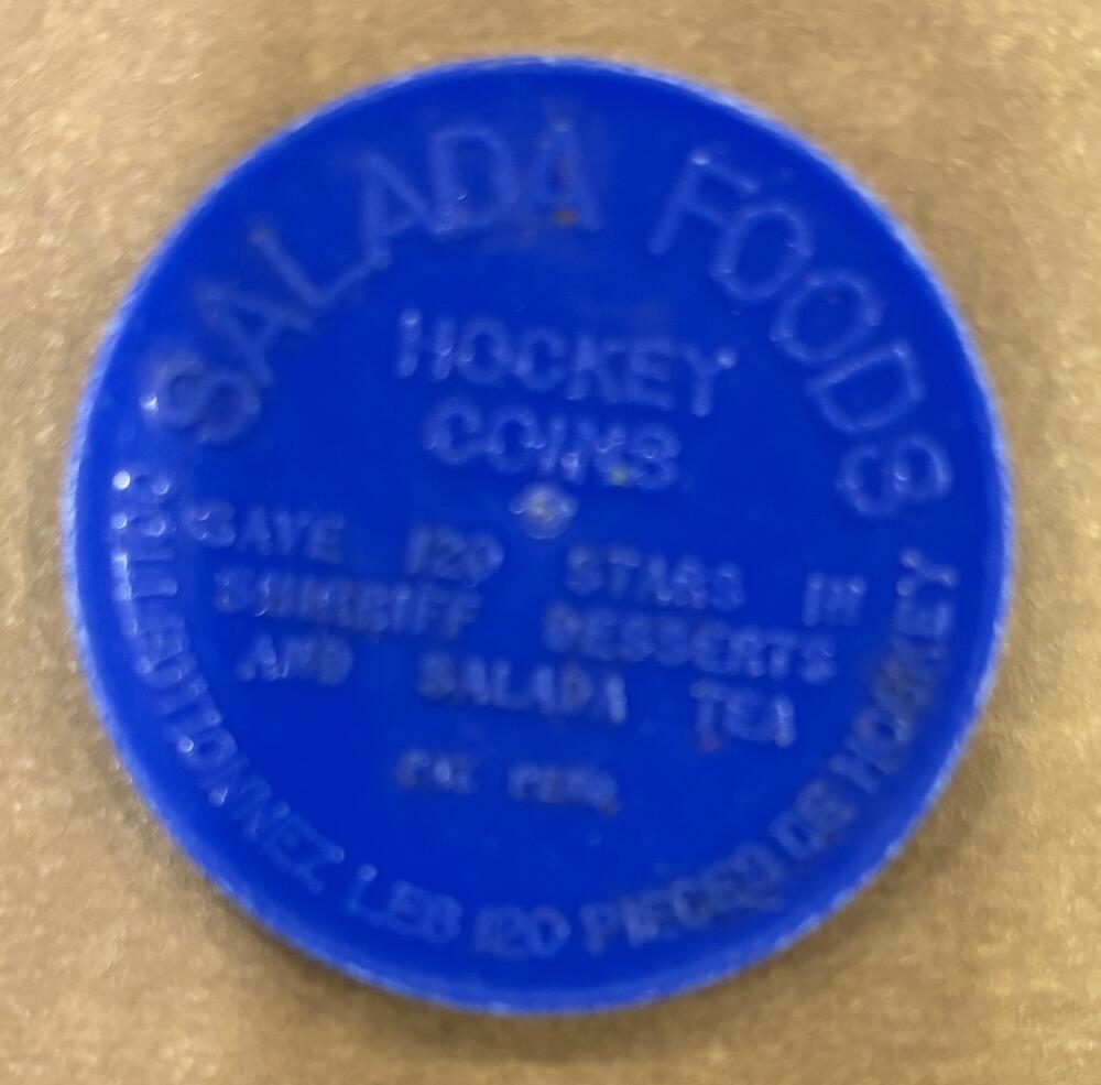 1961-62 Shirriff/Salada Coins #49 Red Kelly Hockey Coin Vintage V104751 Image 2