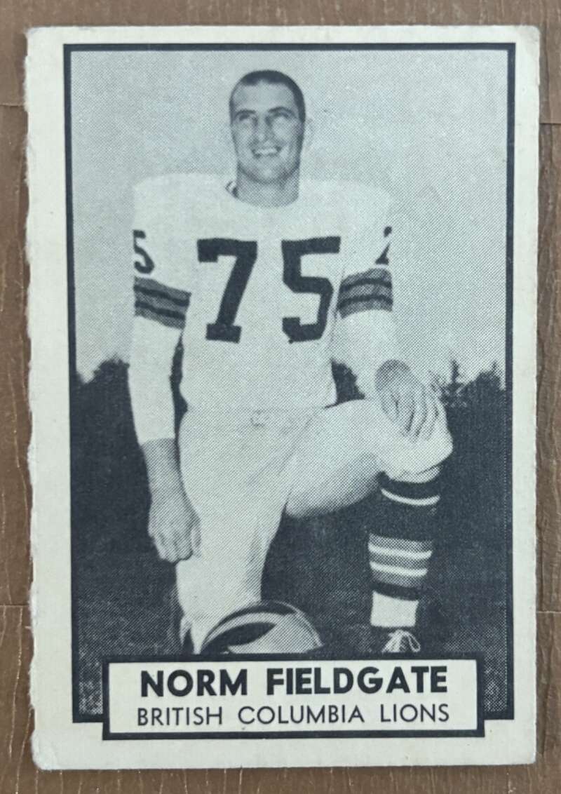 1962 Topps CFL #9 Norm Fieldgate  British Columbia Lions  V105302 Image 1