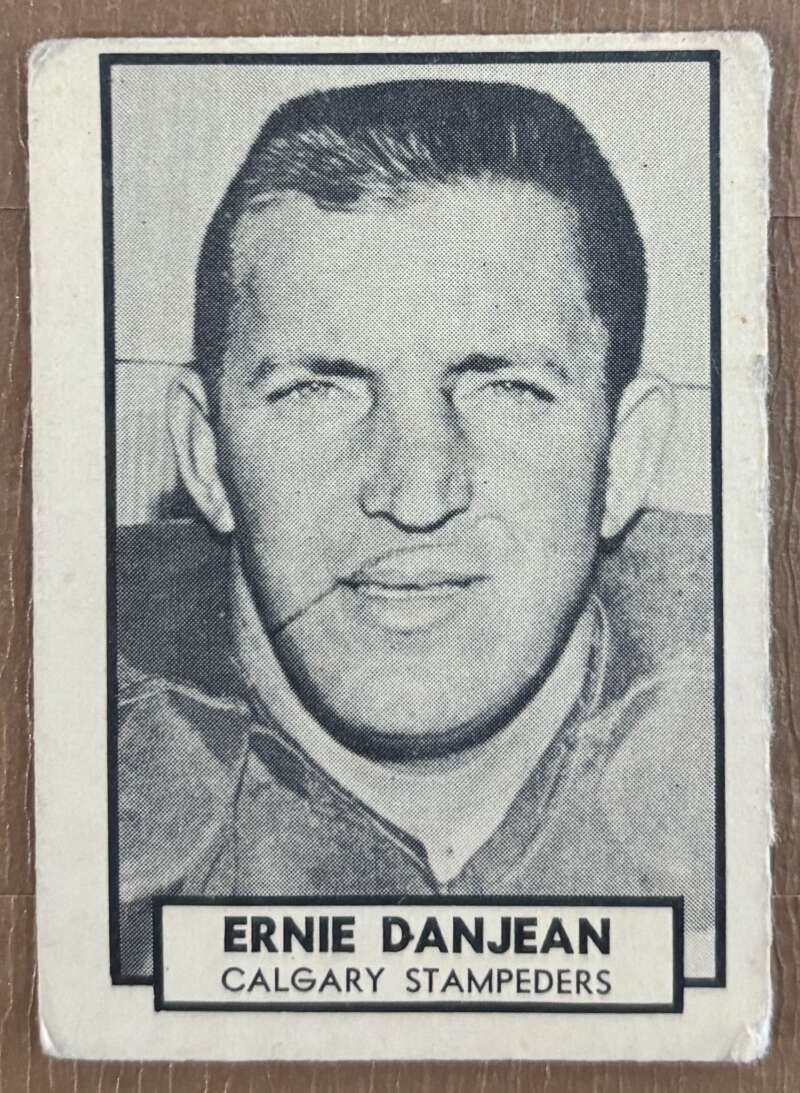 1962 Topps CFL #25 Ernie Danjean  RC Rookie Calgary Stampeders  V105313 Image 1