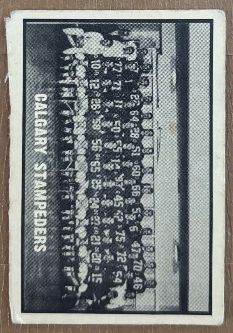 1962 Topps CFL #37 Calgary Stampeders  Calgary Stampeders  V105321 Image 1